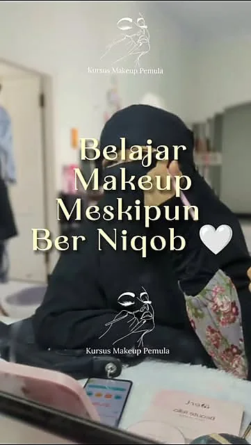 Hasil rias wajah model oleh peserta kelas calon MUA Gries Makeup Malang
