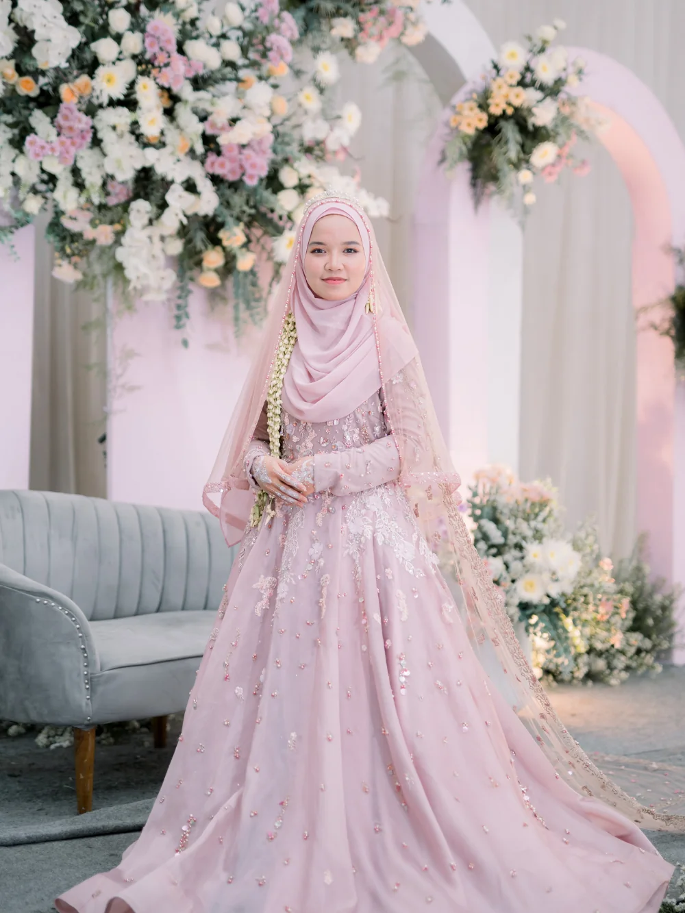 Makeup lamaran soft elegan di Malang